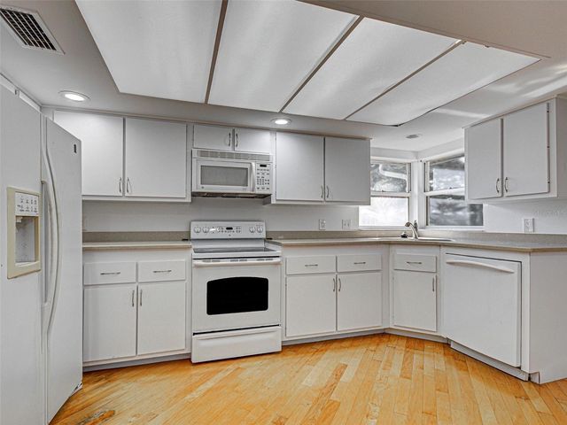 3064 CROWN HERON POINT, Venice, FL 34293