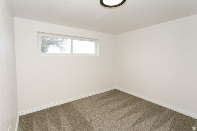 11 QUEBEC CIR, Tooele, UT 84074