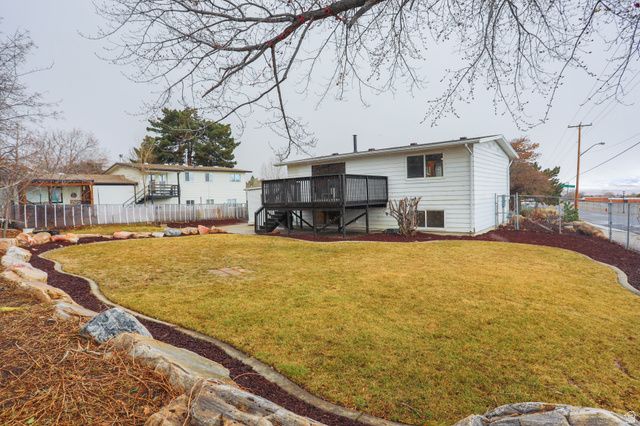 11 QUEBEC CIR, Tooele, UT 84074