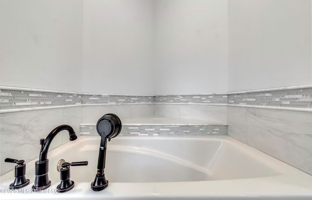 125 Northpointe Parkway, Jackson, MS 39211