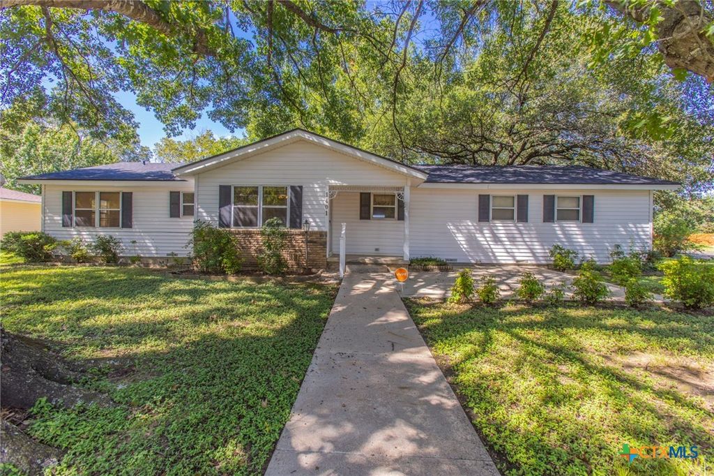 1401 Alston Drive, Waco, TX 76705
