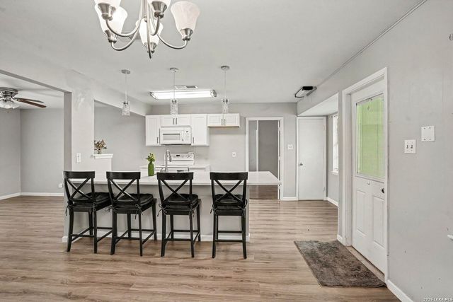 4415 First View Dr, San Antonio, TX 78217