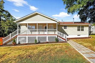 7210 Sussex Avenue, Maplewood, MO 63143