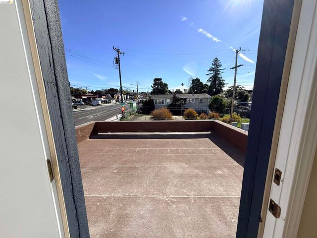 321 Benicia Rd, Vallejo, CA 94590