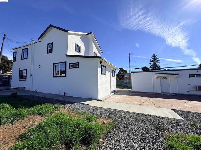 321 Benicia Rd, Vallejo, CA 94590