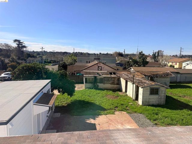 321 Benicia Rd, Vallejo, CA 94590