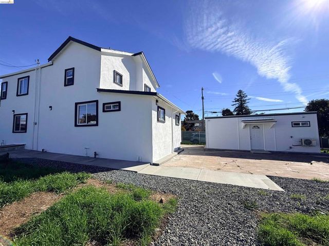 321 Benicia Rd, Vallejo, CA 94590