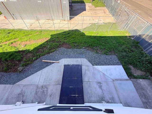 321 Benicia Rd, Vallejo, CA 94590