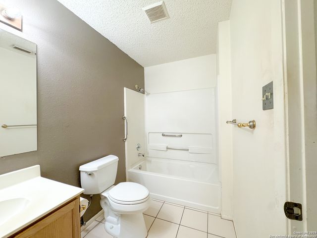 9102 Roquefort, San Antonio, TX 78250