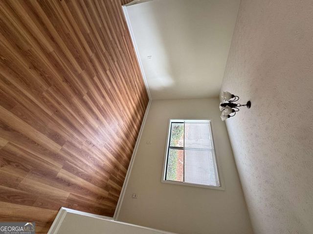 2004 Parkaire Crossing, Marietta, GA 30068