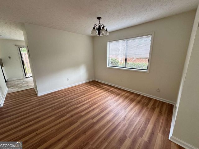 2004 Parkaire Crossing, Marietta, GA 30068