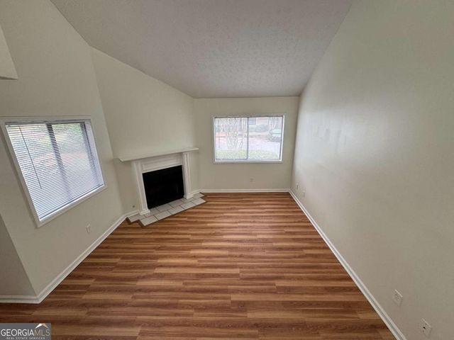 2004 Parkaire Crossing, Marietta, GA 30068