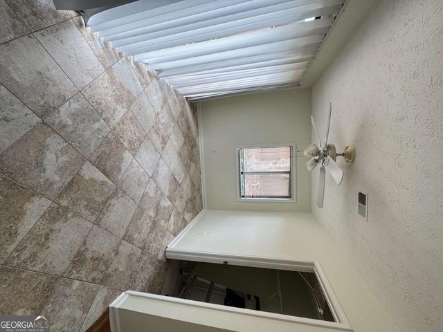 2004 Parkaire Crossing, Marietta, GA 30068