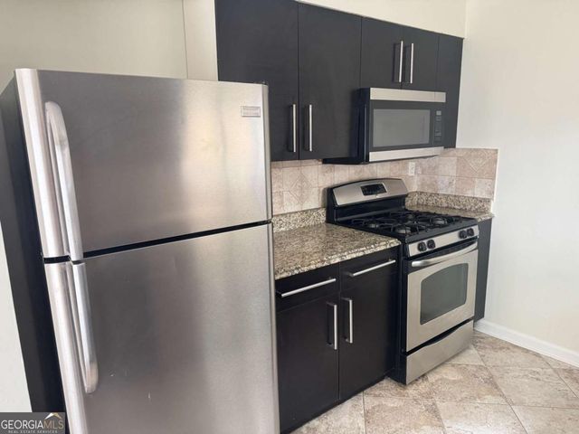 2004 Parkaire Crossing, Marietta, GA 30068