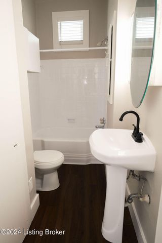 208 Pope St, Louisville, KY 40206