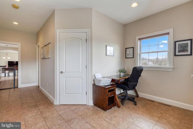 111 TURTLE HOLLOW DR, Lewisberry, PA 17339