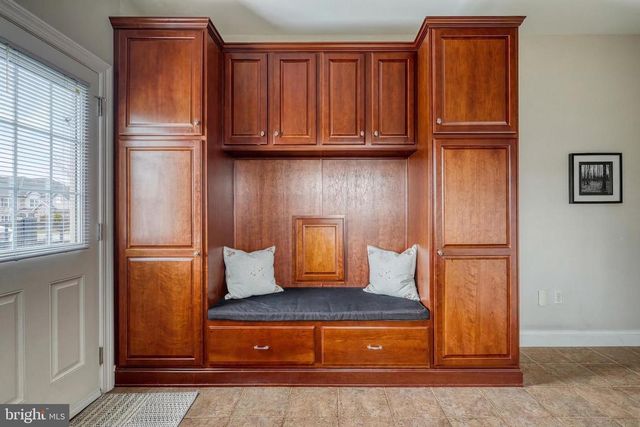 111 TURTLE HOLLOW DR, Lewisberry, PA 17339