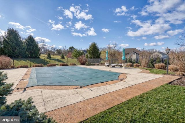 111 TURTLE HOLLOW DR, Lewisberry, PA 17339