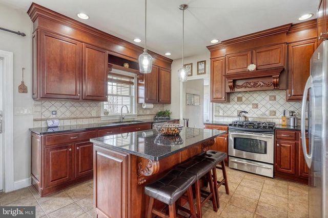 111 TURTLE HOLLOW DR, Lewisberry, PA 17339