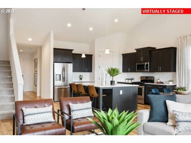 16477 Se Pacific Crest Trail Pl 760, Happy Valley, OR 97086