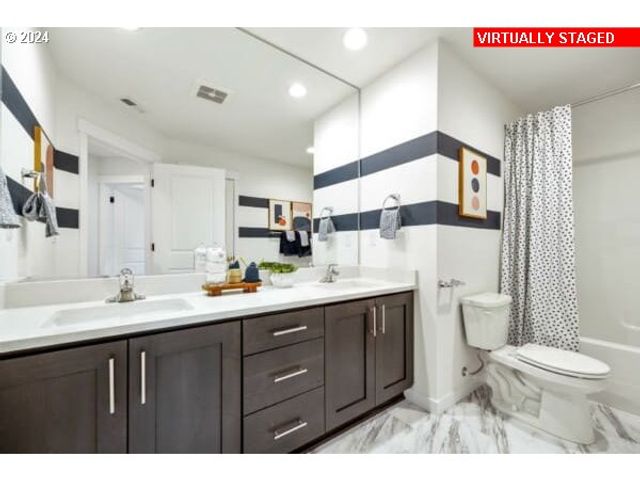 16477 Se Pacific Crest Trail Pl 760, Happy Valley, OR 97086