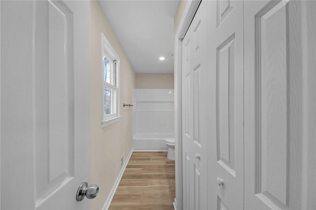 122 W South Street, Canton, GA 30114