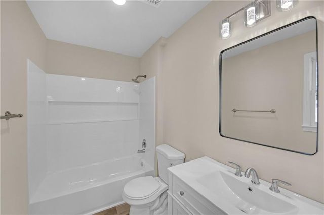 122 W South Street, Canton, GA 30114