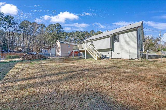 122 W South Street, Canton, GA 30114