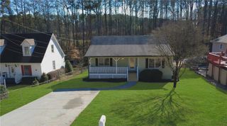 122 W South Street, Canton, GA 30114