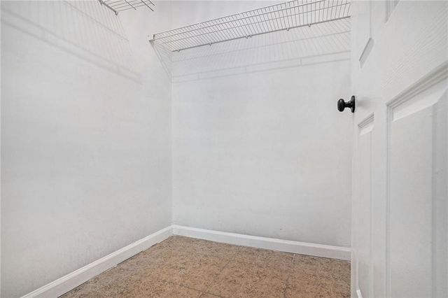 2102 Par Three Way, Lithonia, GA 30038