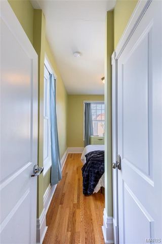 541 Rosedale Avenue 202, St Louis, MO 63112