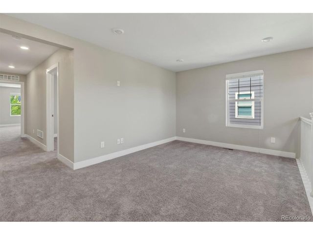 11390 E 26th Ave, Aurora, CO 80010