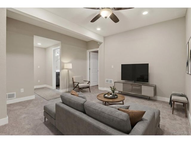 11390 E 26th Ave, Aurora, CO 80010