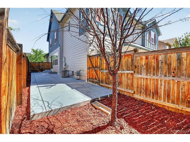 11390 E 26th Ave, Aurora, CO 80010