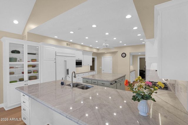 2251 N 32ND Street 3, Mesa, AZ 85213