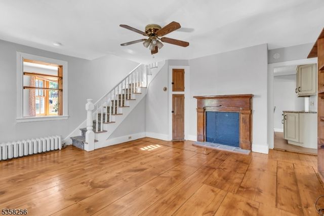 392 Pittstown Rd, Franklin Twp., NJ 08867