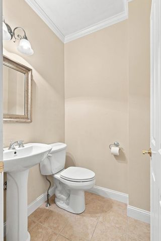 152 Spring Meadow Ln 152, Hanover, MA 02339
