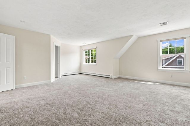 152 Spring Meadow Ln 152, Hanover, MA 02339