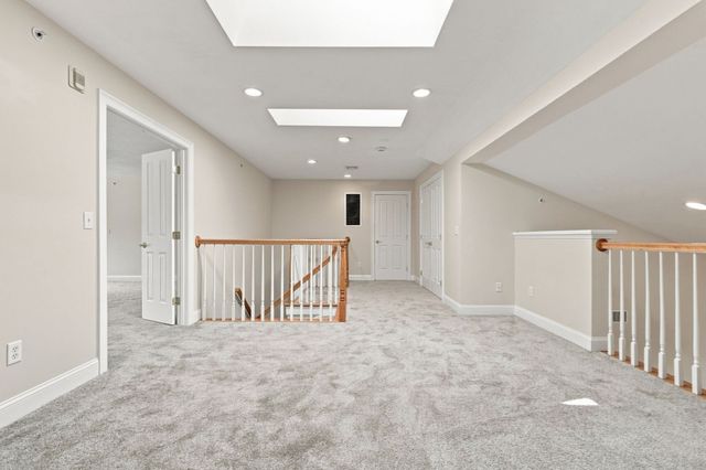 152 Spring Meadow Ln 152, Hanover, MA 02339