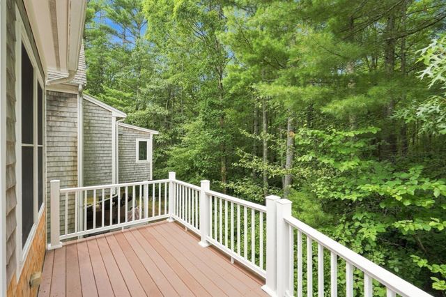152 Spring Meadow Ln 152, Hanover, MA 02339