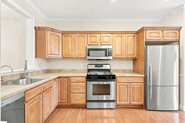 152 Spring Meadow Ln 152, Hanover, MA 02339