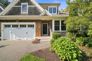 152 Spring Meadow Ln 152, Hanover, MA 02339