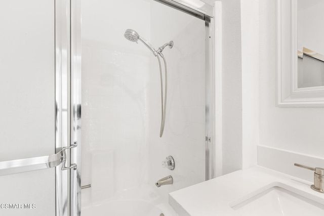 4220 Lost Hills 802, Calabasas, CA 91301