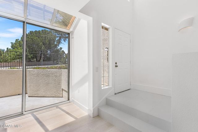 4220 Lost Hills 802, Calabasas, CA 91301