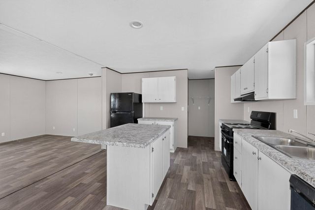 533 Hill Road NE, Rio Rancho, NM 87144
