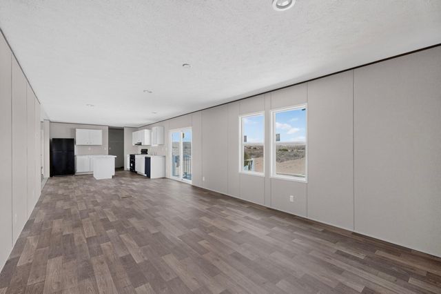 533 Hill Road NE, Rio Rancho, NM 87144