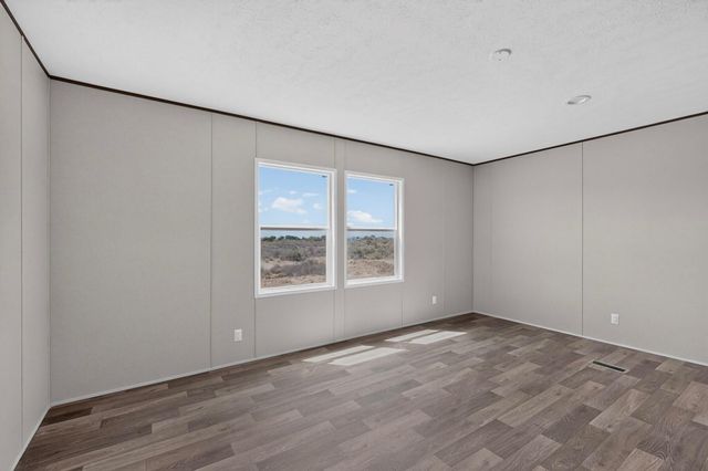 533 Hill Road NE, Rio Rancho, NM 87144