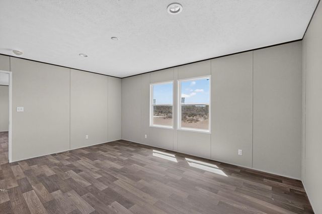 533 Hill Road NE, Rio Rancho, NM 87144