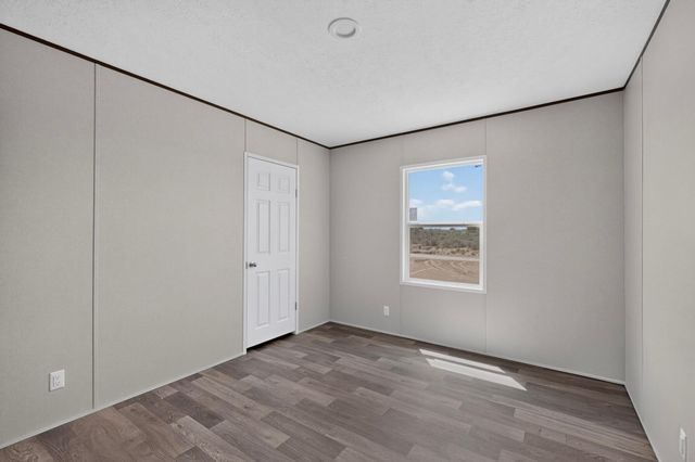 533 Hill Road NE, Rio Rancho, NM 87144