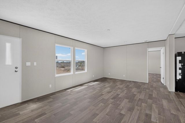 533 Hill Road NE, Rio Rancho, NM 87144